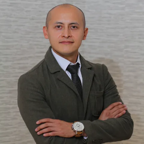 Doctor Danny Steven Castiblanco, profesional de la salud en la Clínica Universitaria Colombia