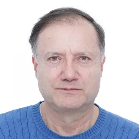 Doctor Héctor Mauricio Rodríguez Ruiz especialista de la Clínica Universitaria Colombia en Bogotá