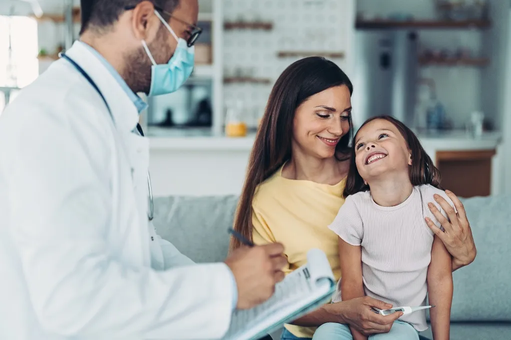Procedimientos médicos de la Clínica Universitaria Colombia con atención a domicilio para toda la familia